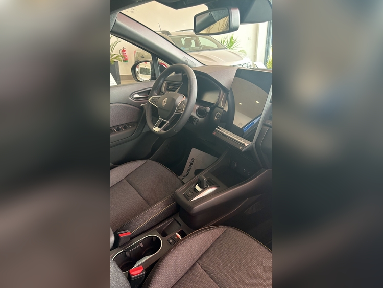 Renault Captur Techno E-tech Híbrido foto 6